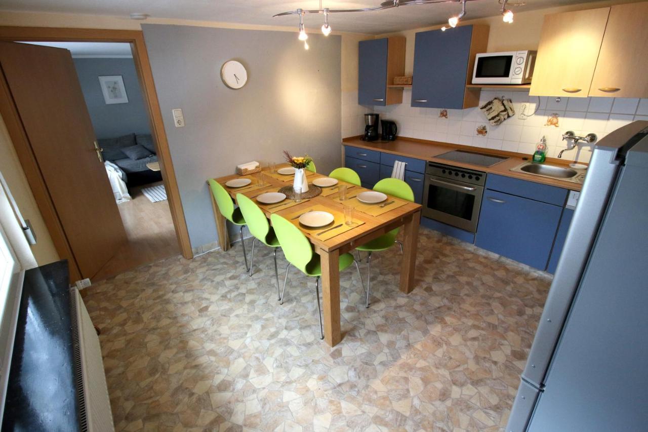 Ferienhaus Winterberg-Zentrum Екстер'єр фото